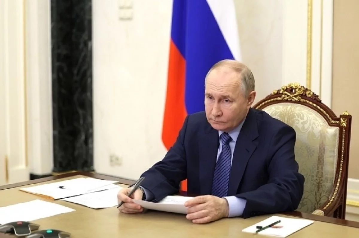 Путин попросил уделить особое внимание вопросам межнационального мира в РФ