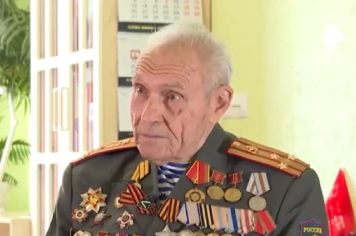 Ветеран ВОВ пожертвовал 100 тыс. рублей бойцам СВО